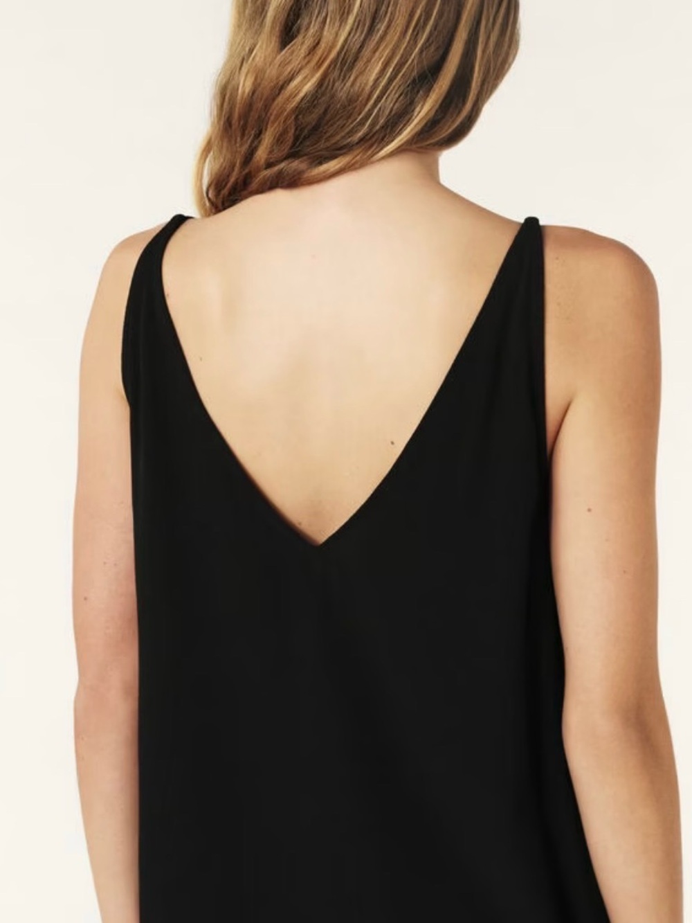 ✨ Ba$sh FIGUE top in black. SX/4